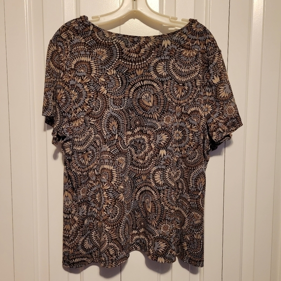 CROFT & Barrow Brown Paisley Short Sleeve Blouse 2x Pre-owned - Picture 5 of 6